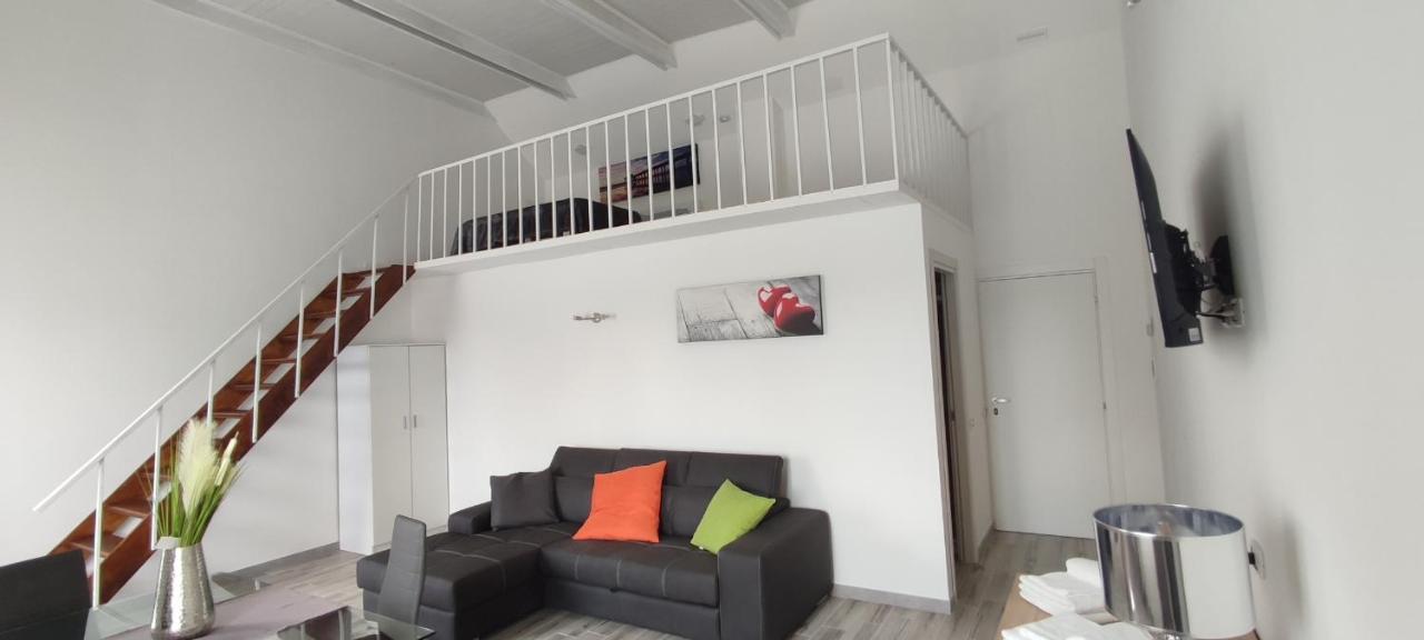 Nautica Tarello - Casa Ena Beb Bed & Breakfast Viverone Exterior photo