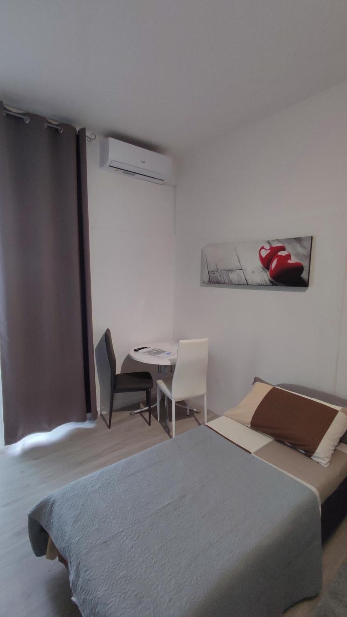 Nautica Tarello - Casa Ena Beb Bed & Breakfast Viverone Exterior photo