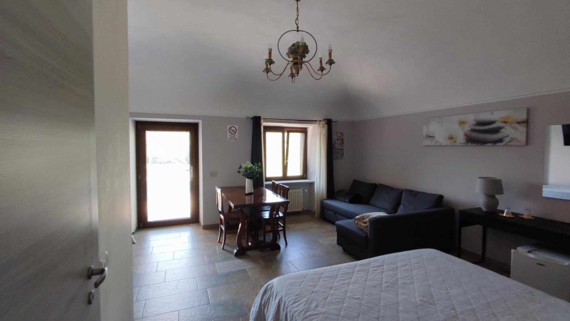 Nautica Tarello - Casa Ena Beb Bed & Breakfast Viverone Exterior photo
