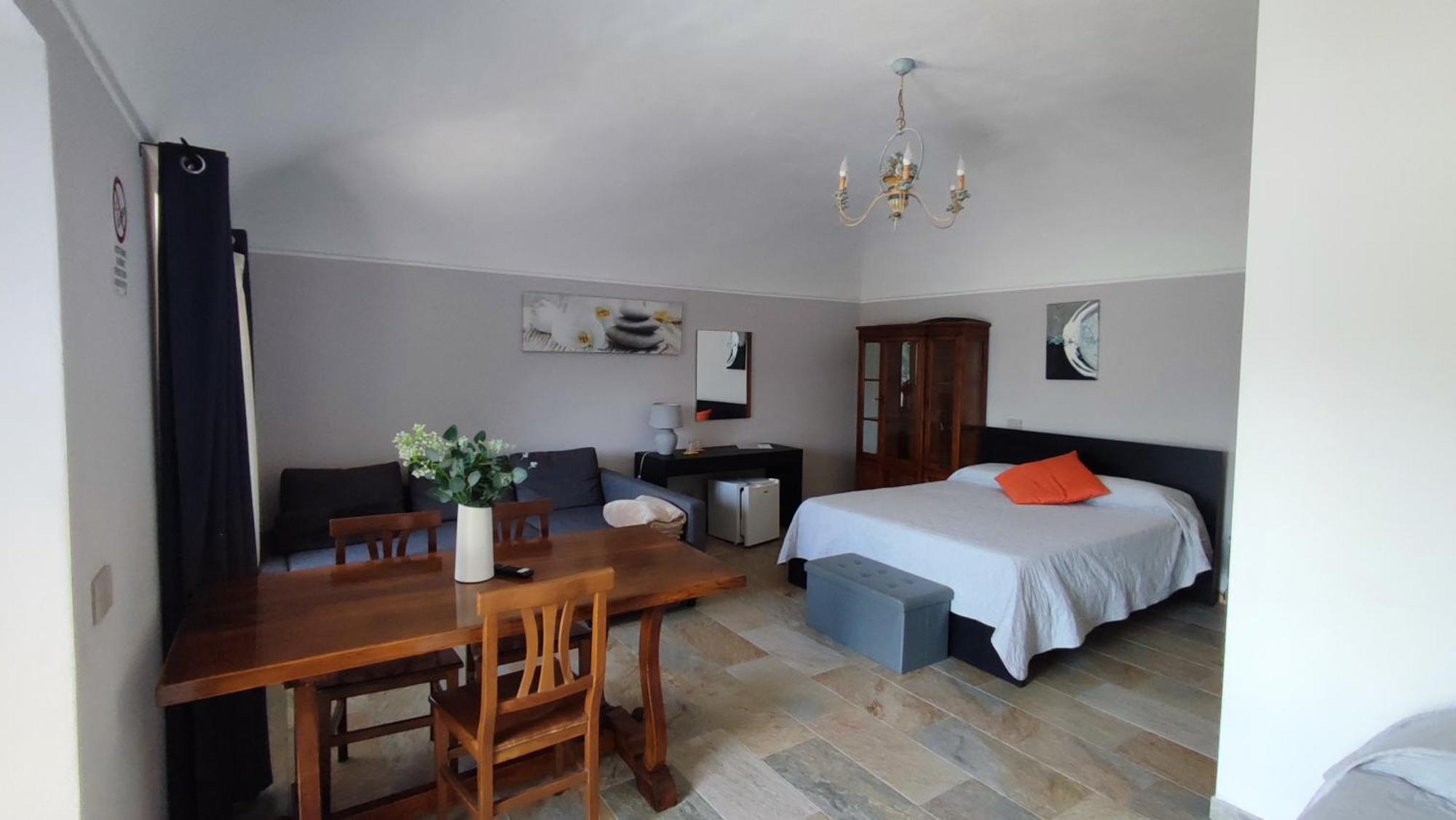 Nautica Tarello - Casa Ena Beb Bed & Breakfast Viverone Exterior photo