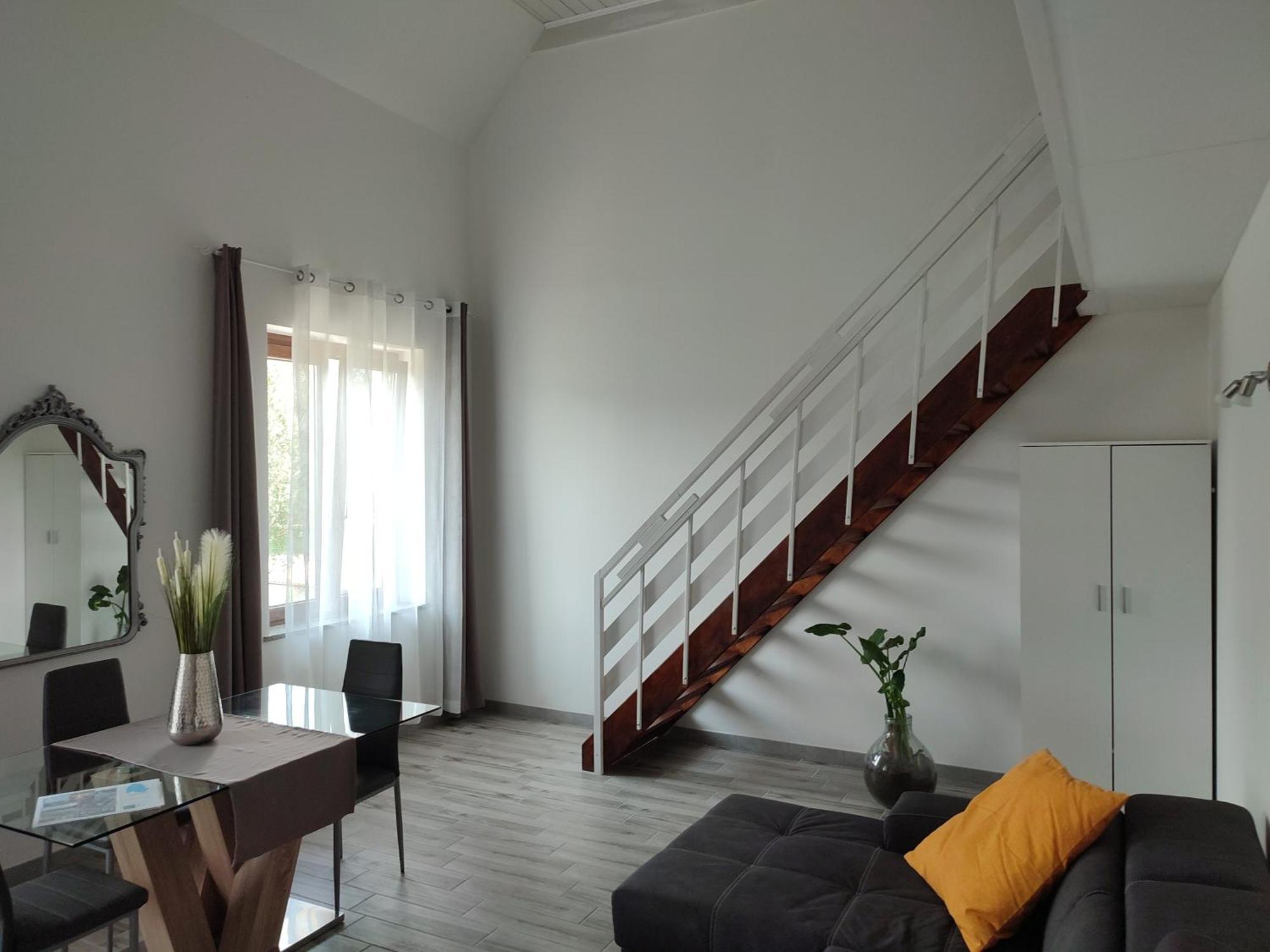 Nautica Tarello - Casa Ena Beb Bed & Breakfast Viverone Exterior photo
