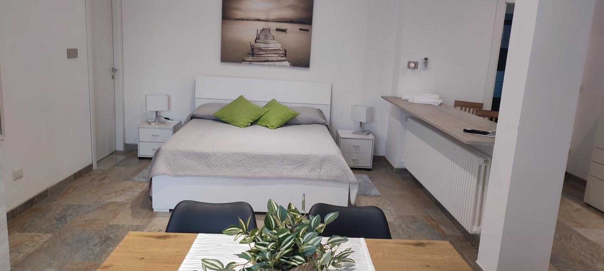 Nautica Tarello - Casa Ena Beb Bed & Breakfast Viverone Exterior photo